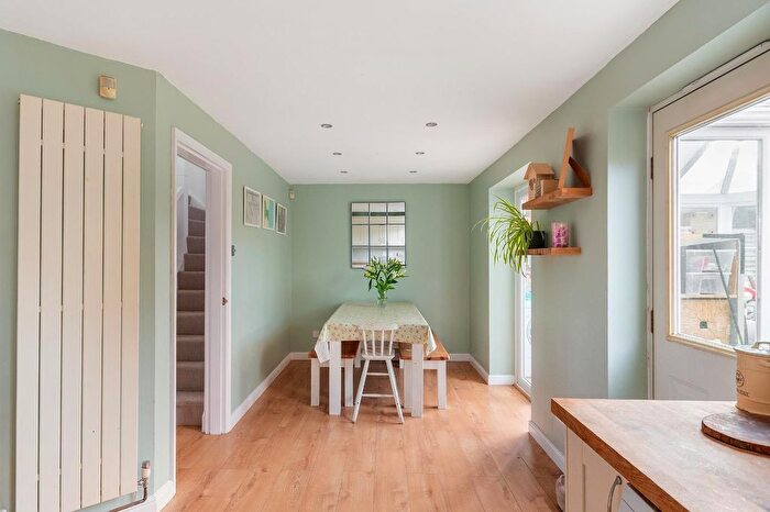 3 Bedroom Detached House For Sale In Lyddington Road, Horfield, BS7