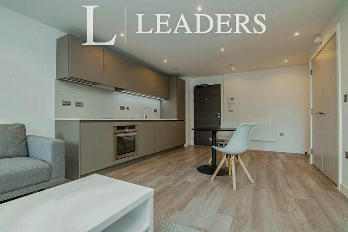 1 Bedroom Apartment To Rent In Landrow Place, Lionel Street, B3