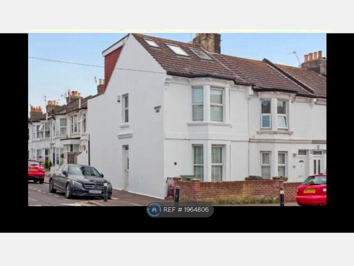 4 Bedroom End Of Terrace House To Rent In Westbourne Street, Hove, BN3