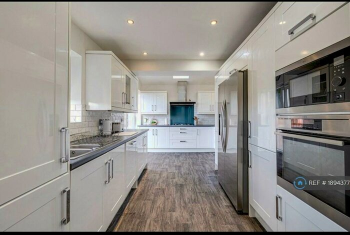 3 Bedroom Semi-Detached House To Rent In Goyt Road, Cheshire, SK12