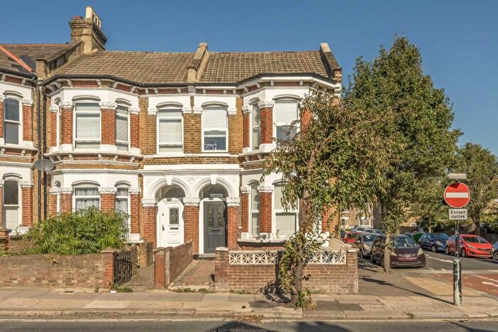 1 Bedroom Flat To Rent In East Dulwich Grove, East Dulwich, SE22