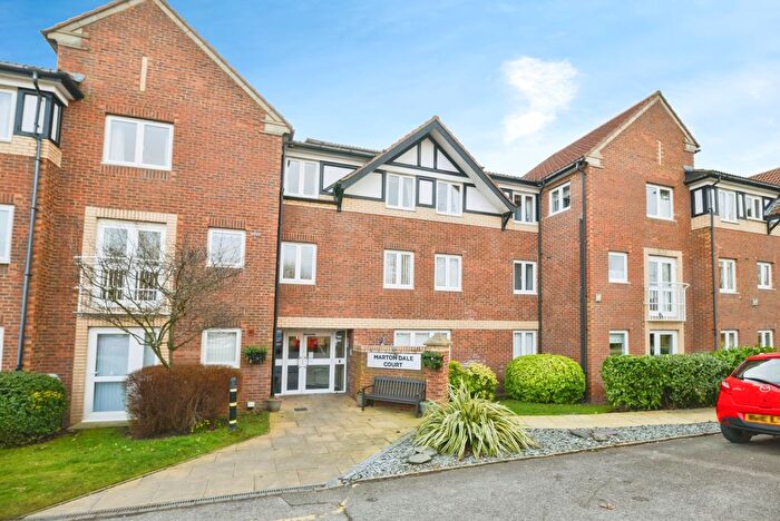 2 Bedroom Flat For Sale In Dixons Bank, Middlesbrough, Cleveland, TS7