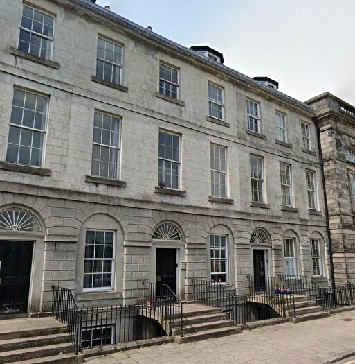 2 Bedroom Flat To Rent In Flat, Rose Terrace, Perth, PH1