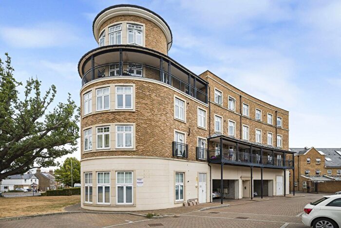 2 Bedroom Flat For Sale In Jefferson Place, Bromley, BR2