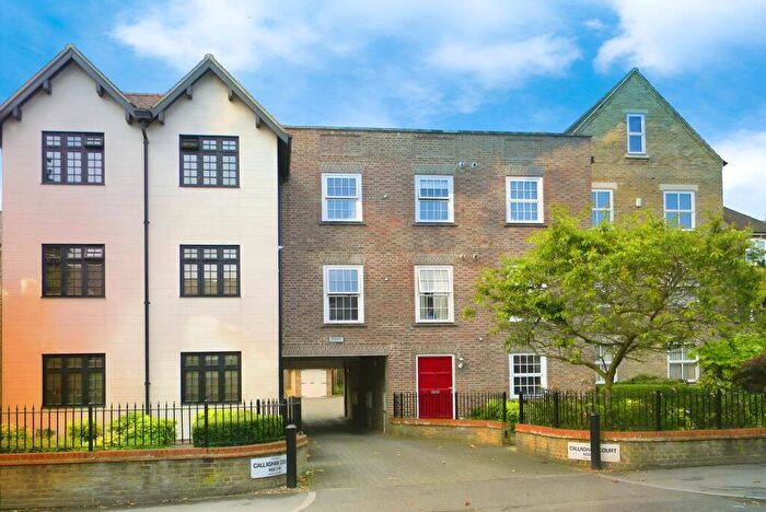2 Bedroom Apartment To Rent In Callaghan Court, High Street, Berkhamsted., HP4