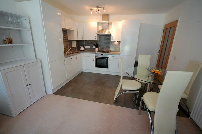 2 Bedroom Flat To Rent In Hammerman Avenue, Hilton, Aberdeen, AB24