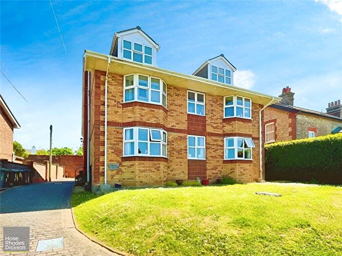 2 Bedroom Apartment For Sale In Nettlestone Green, Seaview, Isle Of Wight, PO34