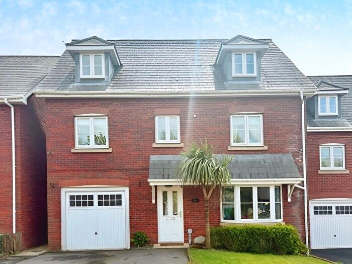 5 Bedroom Detached House For Sale In Coed Derw, Bridgend, CF31