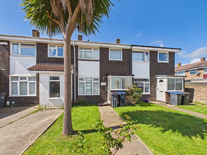 3 Bedroom Terraced House For Sale In Galsworthy Close, Goring-By-Sea, Worthing, BN12