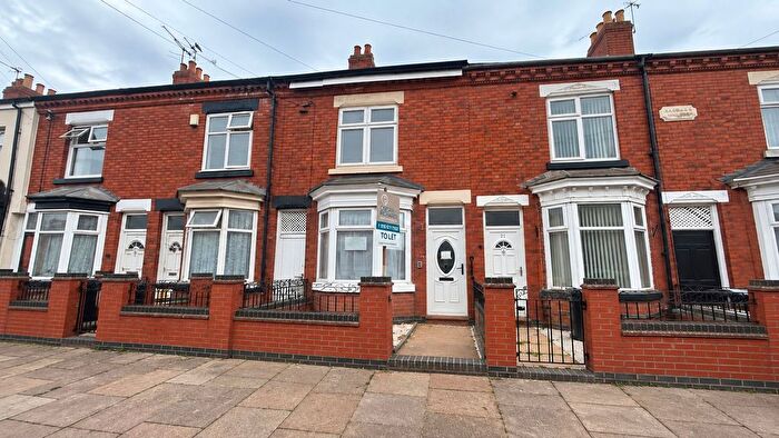 3 Bedroom Terraced House To Rent In Turner Road, Leicester, LE5