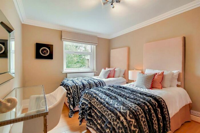 3 Bedroom Flat To Rent In St John’s Wood Park, St John's Wood, London, NW8