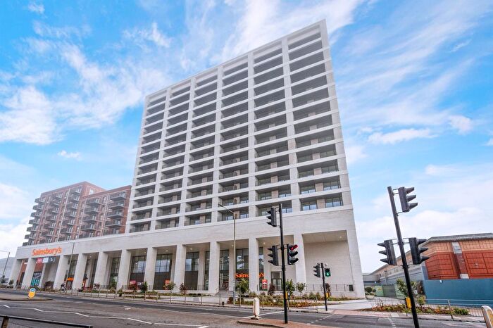 1 Bedroom Flat To Rent In Bower House, Hendon, London, NW9