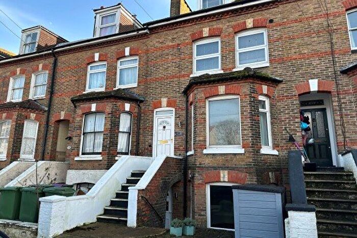 2 Bedroom Maisonette To Rent In Coolinge Road, Folkestone, CT20