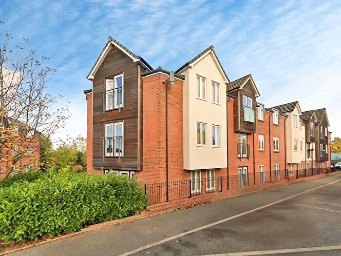 2 Bedroom Flat For Sale In Carter Road, Coventry, CV3