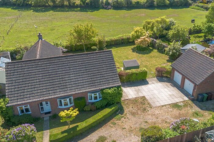 4 Bedroom Detached House For Sale In Granary Close, Briston, NR24