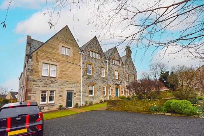 2 Bedroom Flat For Sale In Coach Road, Sleights, Whitby, YO22