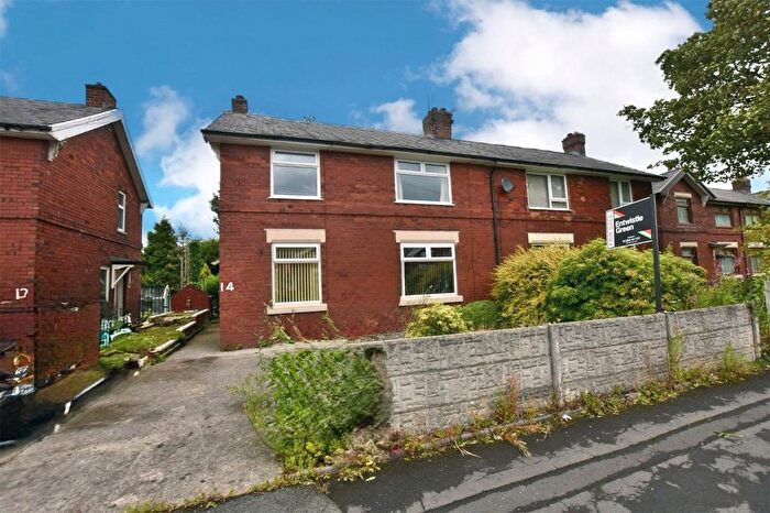 3 Bedroom Semi-Detached House For Sale In Hector Road, Darwen, Lancashire, BB3