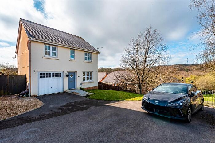 4 Bedroom Detached House For Sale In Llwyn Teg, Fforestfach, Swansea, SA5