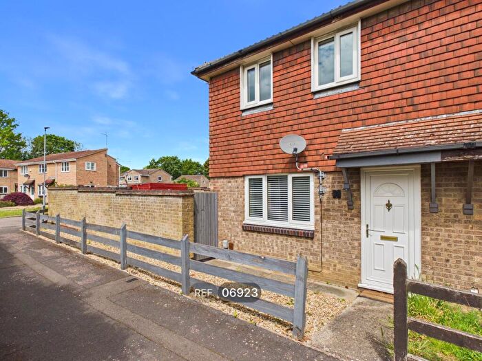 1 Bedroom Terraced House To Rent In Elstone, Peterborough, PE2