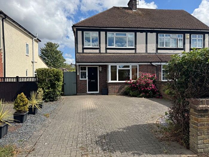 3 Bedroom Semi-Detached House To Rent In Warren Road, New Haw, KT15