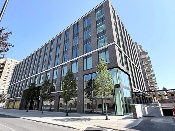 2 Bedroom Apartment To Rent In Oval Village Ovalworks, London, SE11