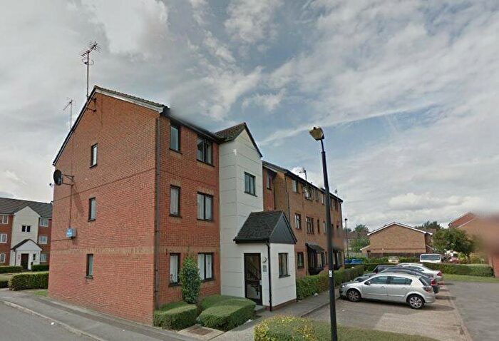 1 Bedroom Flat To Rent In Plowman Close, Edmonton, N18