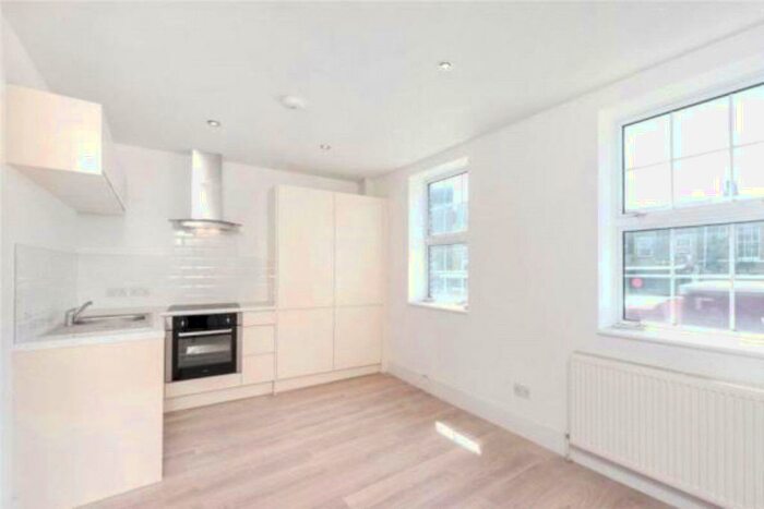 Property To Rent In Lower Addiscombe Road, Croydon, CR0