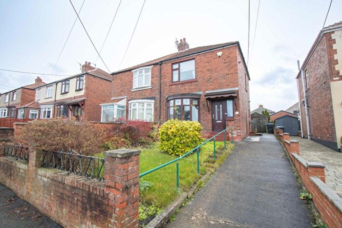 3 Bedroom Semi-Detached House For Sale In The Avenue, Coxhoe, Durham, DH6