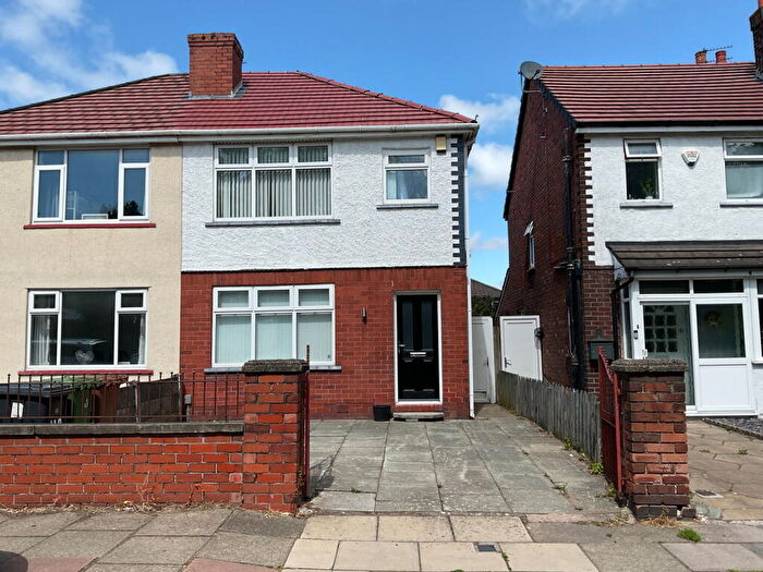 3 Bedroom Semi Detached House For Sale In Cobden Road, Southport, PR9
