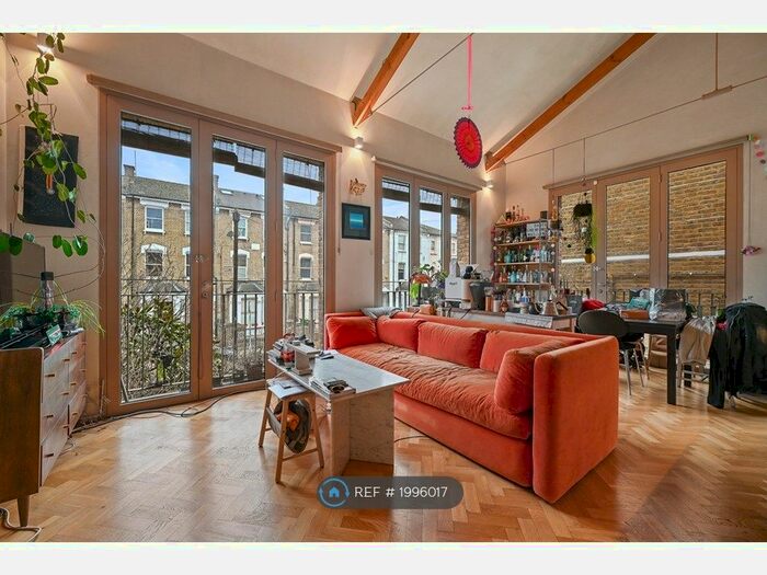 2 Bedroom Semi-Detached House To Rent In St Stephens Avenue, London, W12