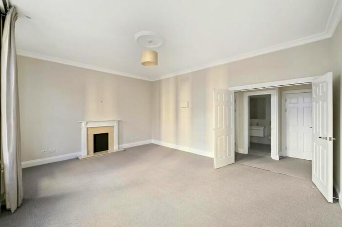 2 Bedroom Flat To Rent In Seymour Place, Marylebone, London, W1H