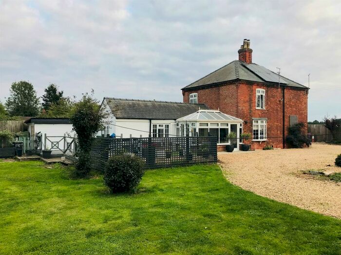 3 Bedroom Detached House For Sale In Holbeach Road, Sutterton, Boston, PE20