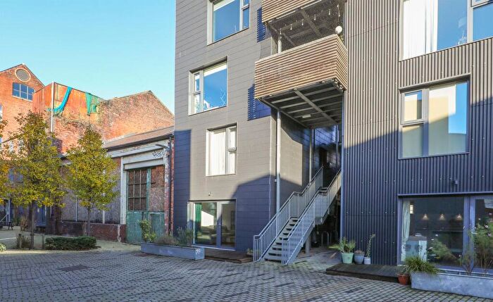 2 Bedroom Apartment To Rent In Cotton Mill Walk, Sheffield, S3