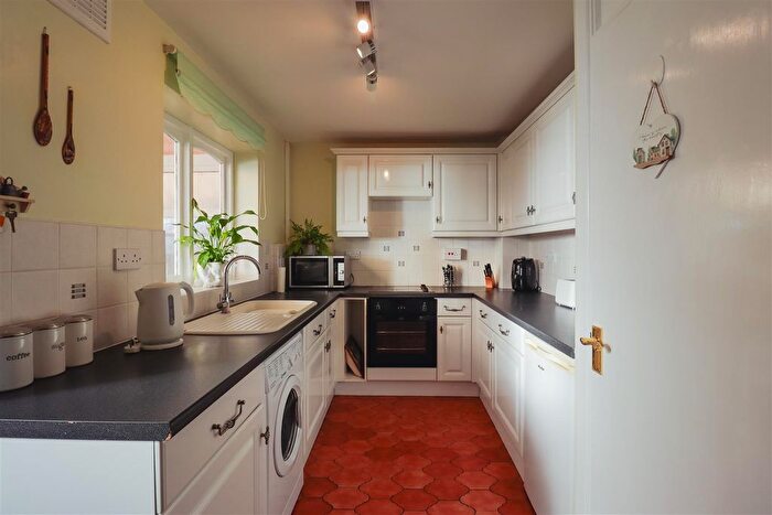 2 Bedroom Semi-Detached House For Sale In St. Wulstan Way, Southam, CV47