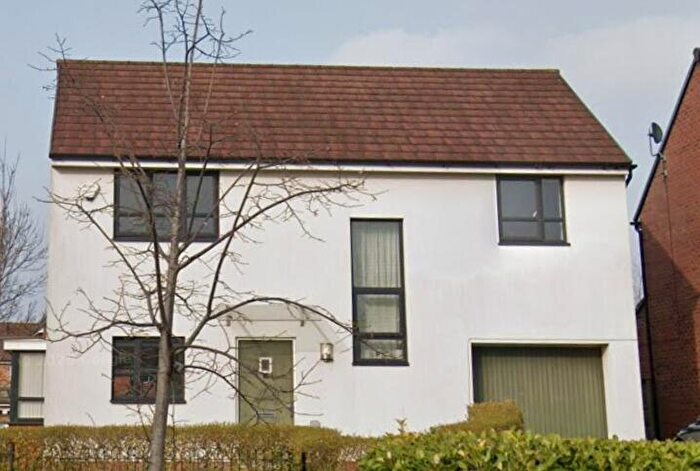 4 Bedroom Detached House To Rent In Canavan Way, Manchester, Greater Manchester, M7
