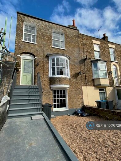 3 Bedroom Terraced House To Rent In Dane Road, Margate, CT9