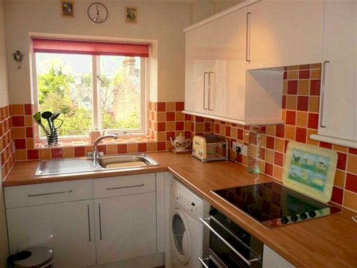 1 Bedroom Flat To Rent In Alexandra Court, Alexandra Road, Hemel Hempstead, HP2