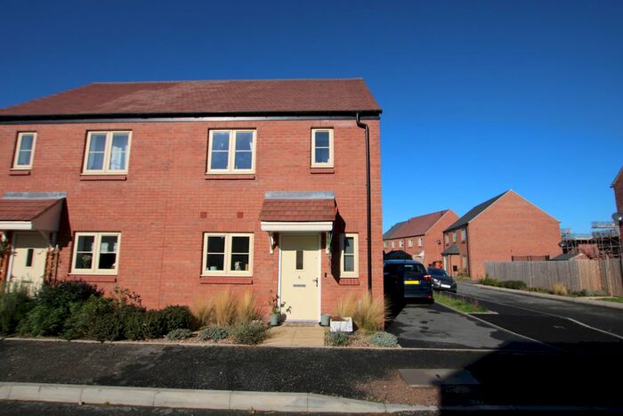 2 Bedroom Semi-Detached House For Sale In Ainger Drive, Alrewas, Burton-On-Trent, DE13