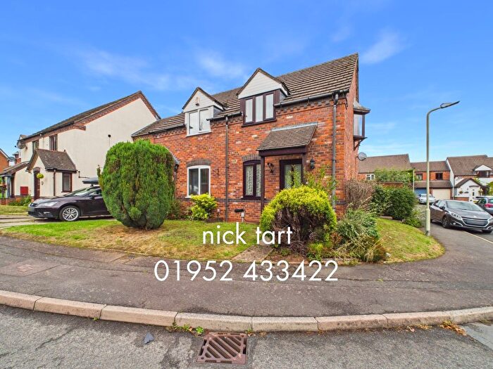 2 Bedroom End Of Terrace House For Sale In Kesworth Drive, Priorslee, Telford, TF2