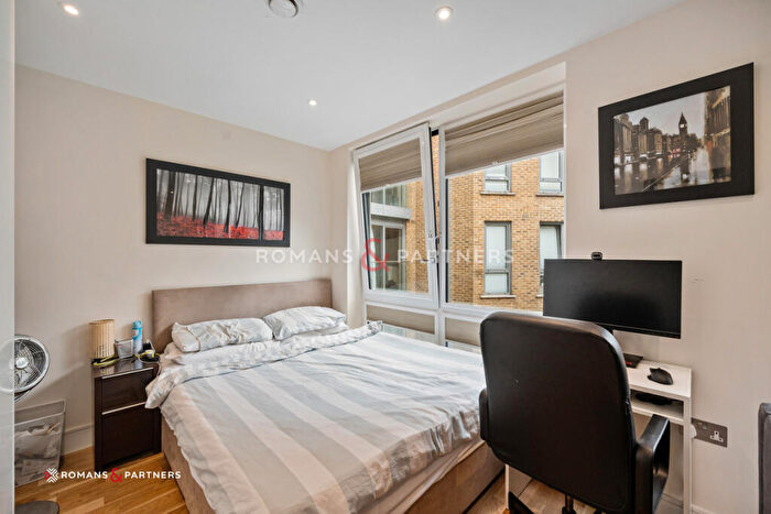 Studio To Rent In Elite House, Limehouse, E14