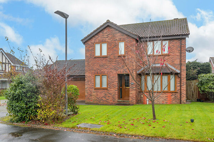 4 Bedroom Detached House For Sale In Gloster Park, Amble, NE65