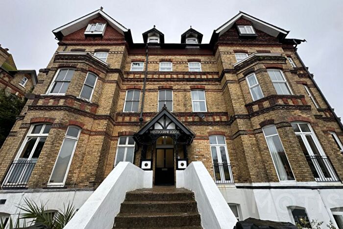 2 Bedroom Flat To Rent In Sandgate Road, Folkestone, CT20