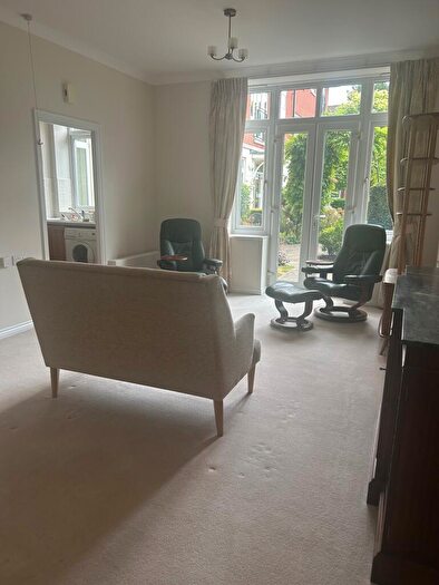 1 Bedroom Flat For Sale In Farthing Court, Langstone Way, Mill Hill, London, NW7