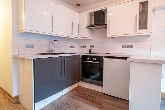 1 Bedroom Flat For Sale In Chesterfield Road, Sheffield, S8