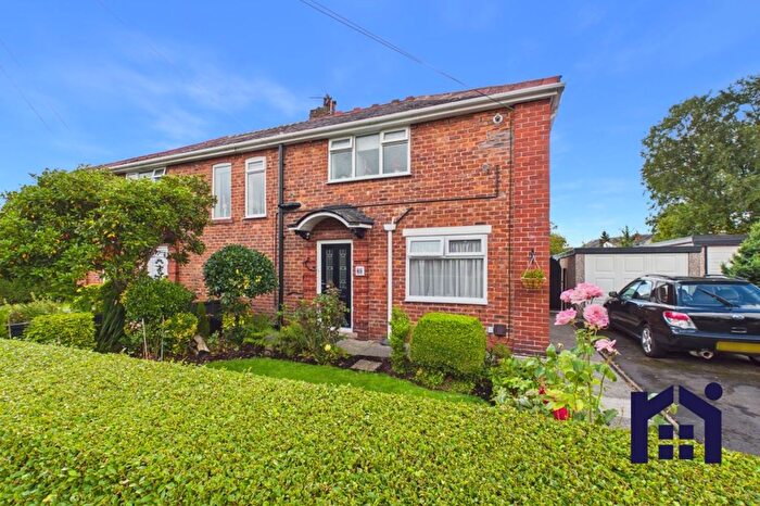 3 Bedroom Semi Detached House For Sale In Tansley Avenue, Coppull, PR7