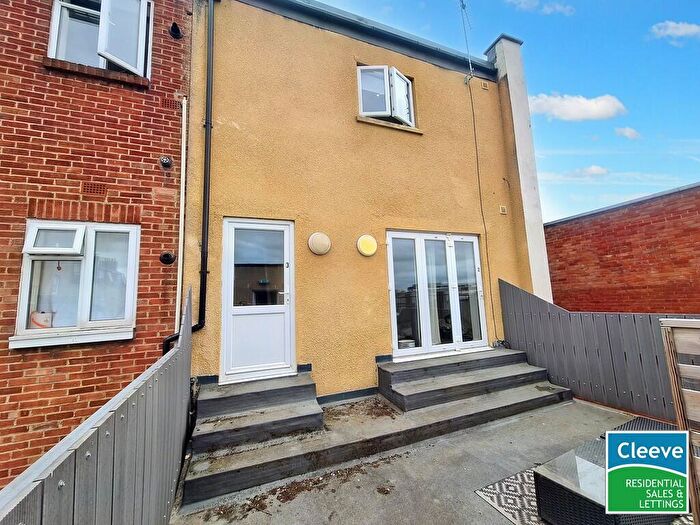 2 Bedroom Apartment To Rent In High Street, Cheltenham, GL50