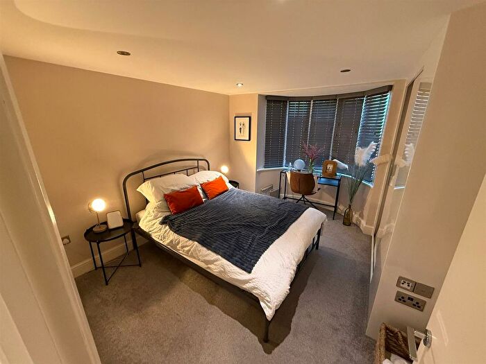 1 Bedroom Flat To Rent In East Street, Brighton, BN1