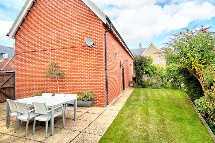 2 Bedroom Apartment To Rent In Douglas Court, Ely, CB7