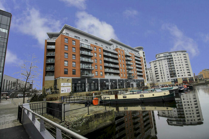 1 Bedroom Apartment To Rent In Mackenzie House, Leeds Dock, LS10