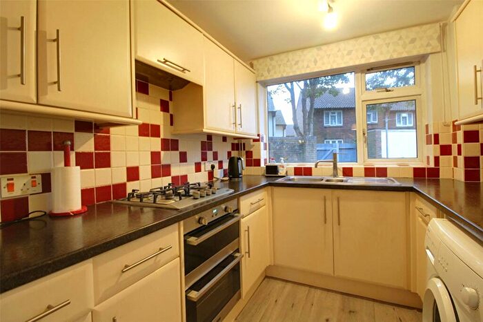 3 Bedroom End Of Terrace House For Sale In Carmarthen Close, Farnborough, Hampshire, GU14